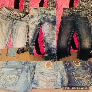 Men’s Rock Revival Jeans Sizes all “32”